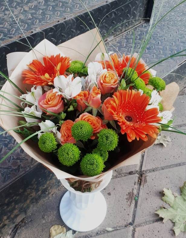 Букет цветов из: Герберы, Хризантемы, Альстромерии и Розы в Кузнецово