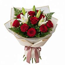 Букет цветов из:  Лилии и Розы в Кузнецово
