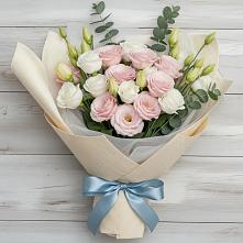 Букет цветов из:  Лизиантусы в Кузнецово