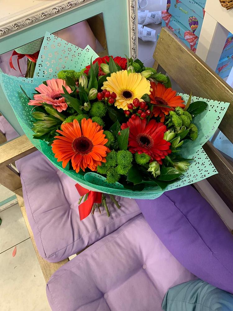 Букет цветов из: Герберы, Хризантемы и Альстромерии в Кузнецово