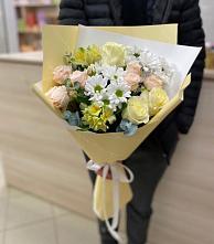 Букет цветов из:  Альстромерии, Розы и Хризантемы в Кузнецово