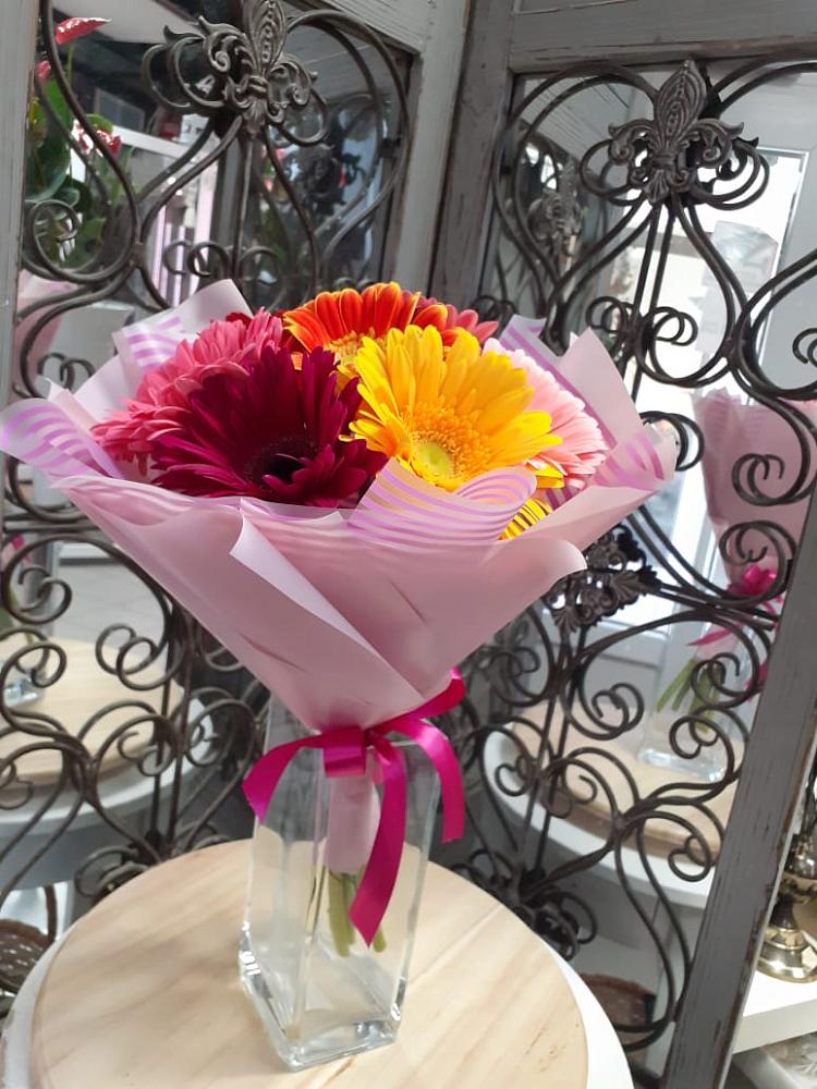 Букет цветов из: Герберы в Кузнецово