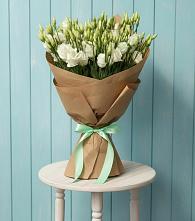 Букет цветов из:  Лизиантусы в Кузнецово