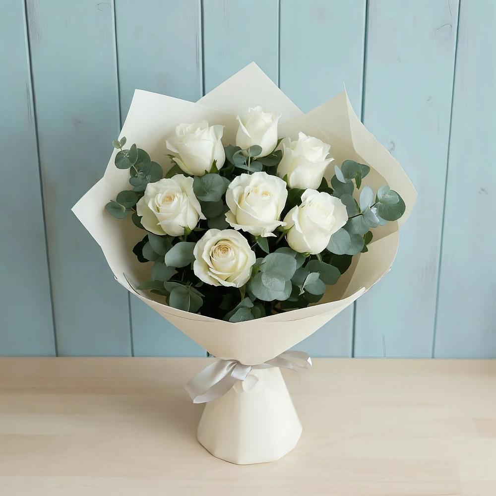 Букет Белые розы в Эвкалипте в Кузнецово