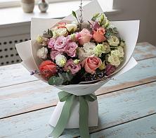 Букет цветов из:  Розы, Лизиантусы и Гвоздики в Кузнецово